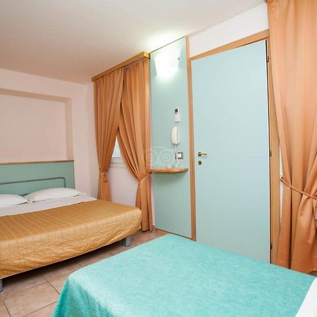 Villaggio Albatros Resort Lesina Exterior photo